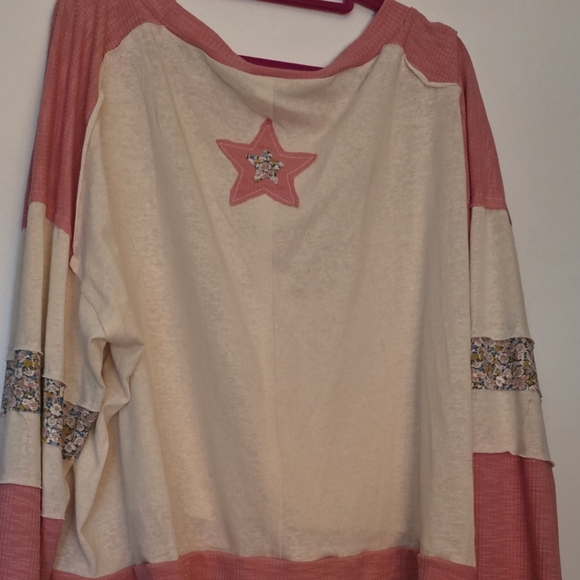 POL Cream and Pink Star Tunic - Picture 4 of 5